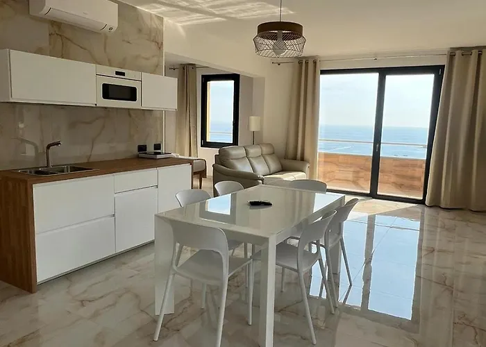 Belvedere Mondial Apartahotel Moneglia