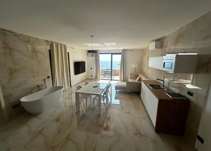 Aparthotel Belvedere Mondial Moneglia