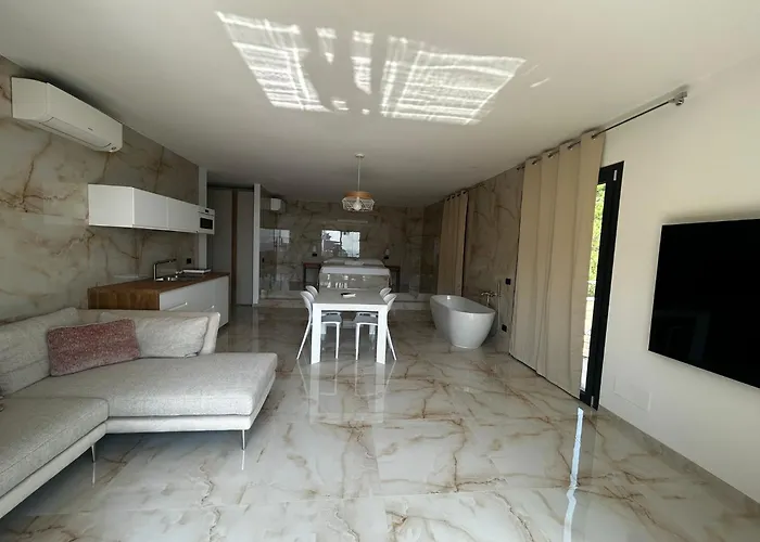 Aparthotel Belvedere Mondial 4*