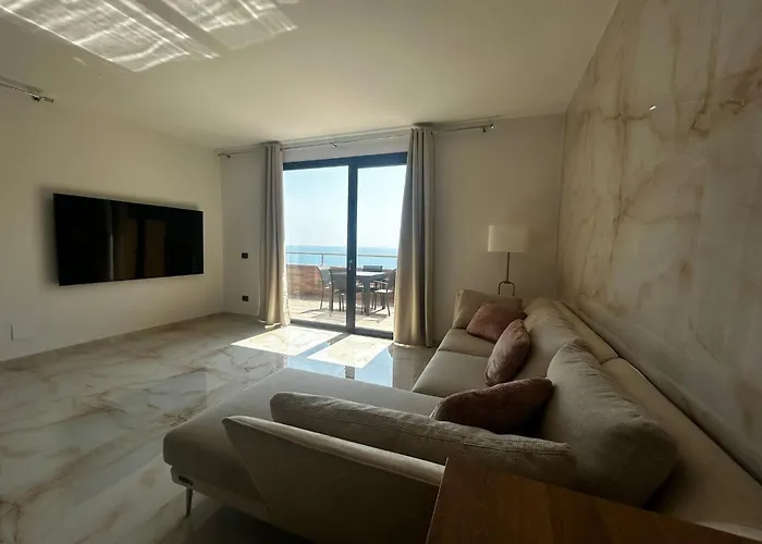 Belvedere Mondial Aparthotel